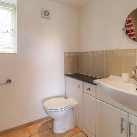 度假居 Magpie 惠特比